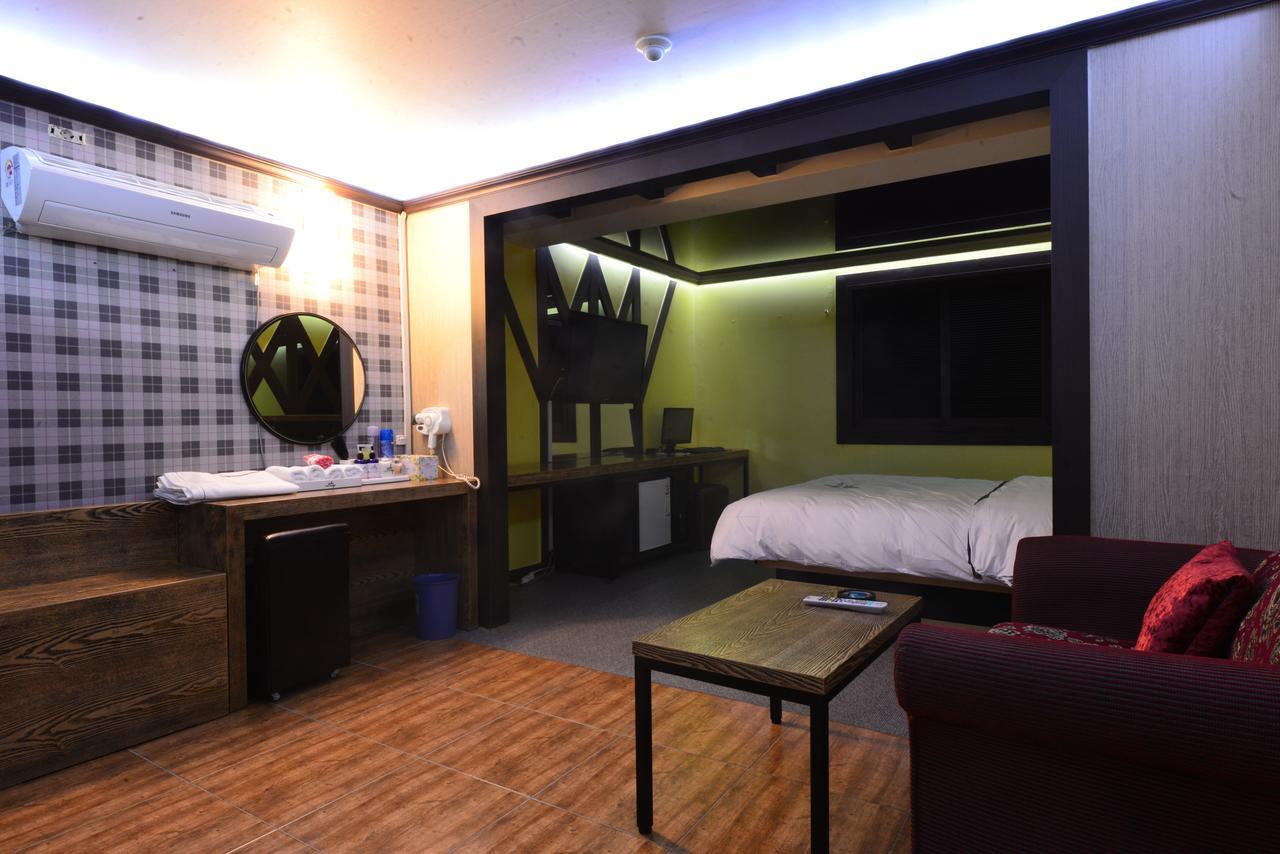 Daegu Mellow Motel Luaran gambar